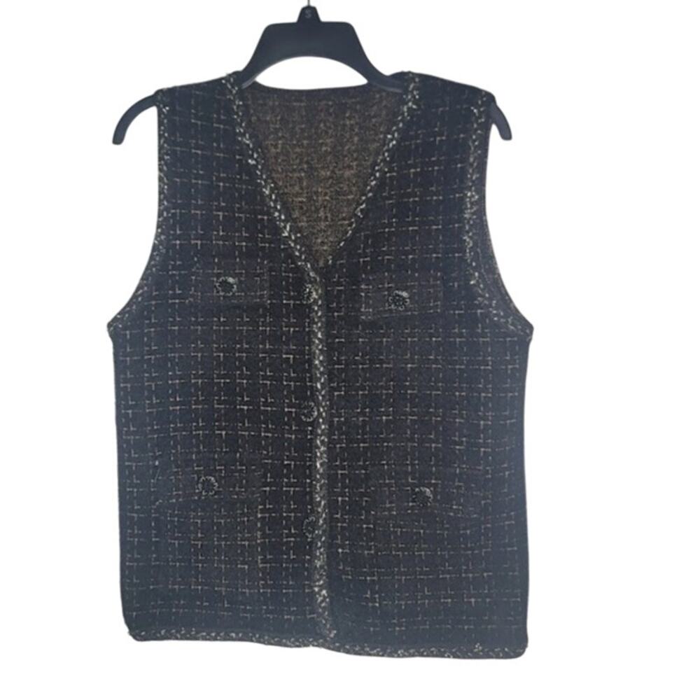 Round Neck Tweed Vest Sleeveless Jacket Pockets Black Gold Thread Black Buttons